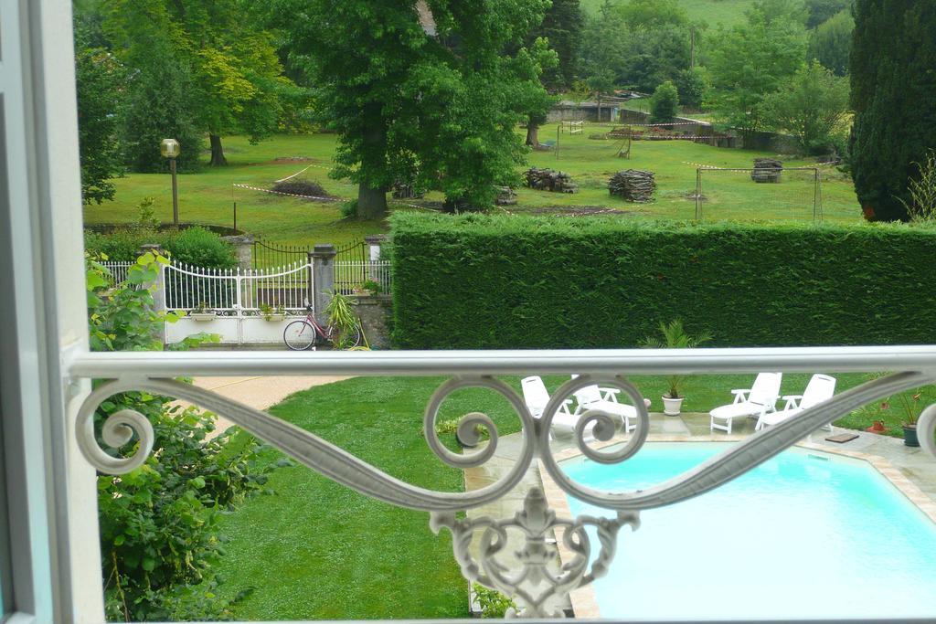 La Maison Du Parc Bed and Breakfast Lacave  Esterno foto